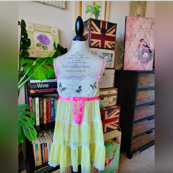 Vintage Y2K Betsey Johnson yellow butterfly lingerie L